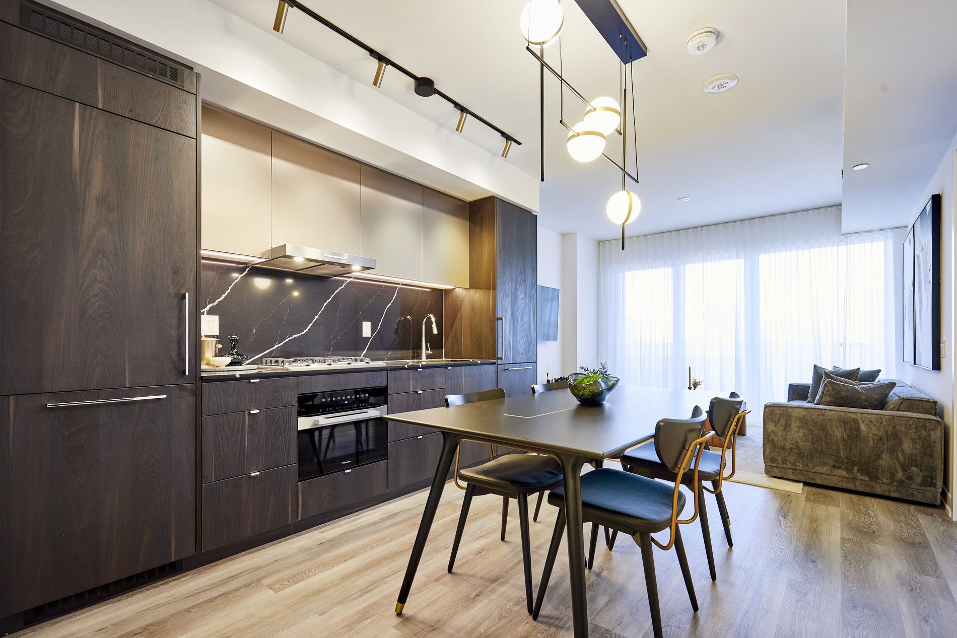 771 Yonge Street #2501